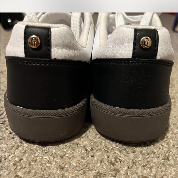 Guess sneaker - Picture 2 of 4